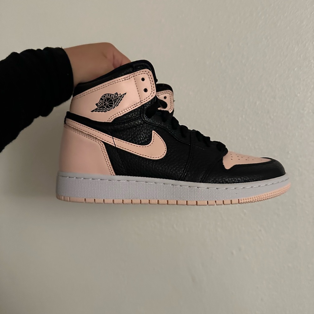 Jordan high tops CRIMSON TINT YOUTH size 6Y